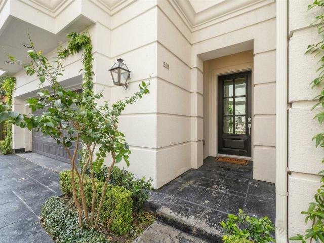 Townhouse for sale in Houston