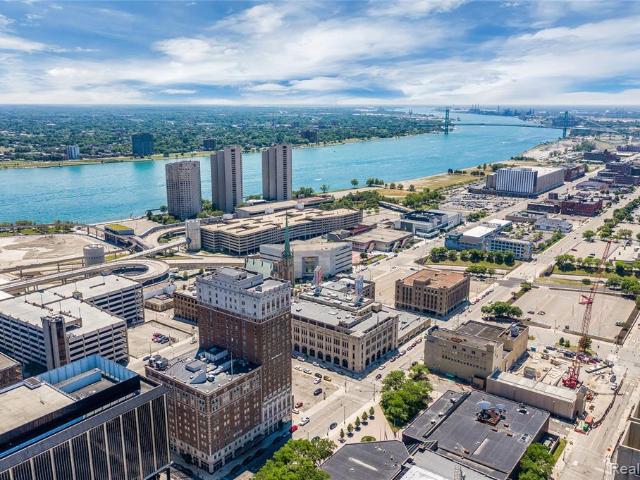 Condo for sale in Detroit, Michigan