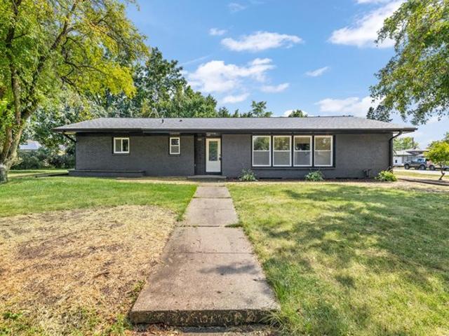 House for sale in Hartford, Wisconsin