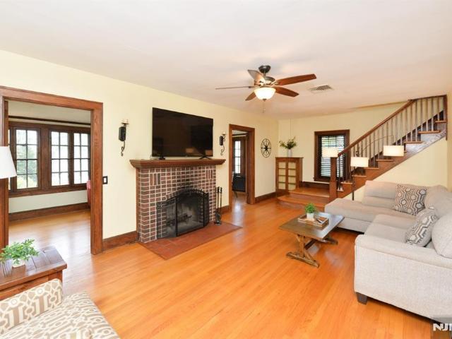 House for sale in Dumont, New Jersey