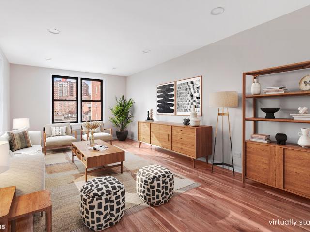 Property for sale in The Bronx, Arverne