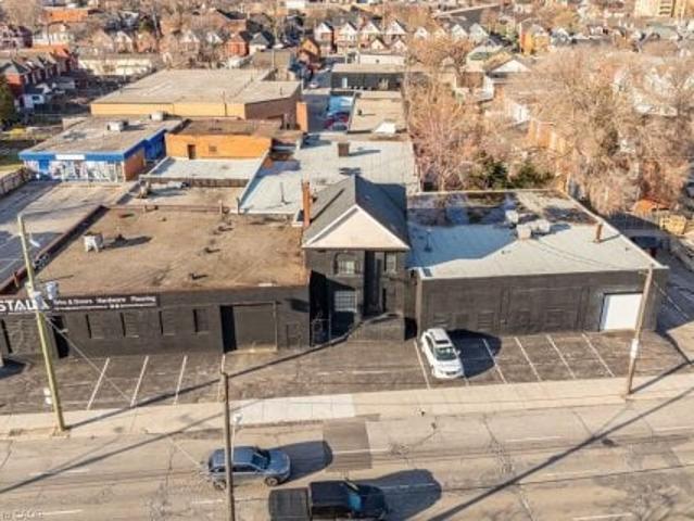 Property for sale in Ancaster, Ontario