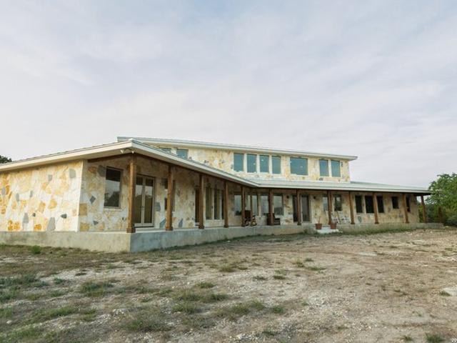 House for sale in Bandera, Texas