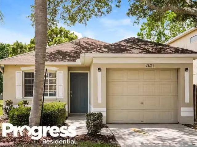 House for rent in Riverview