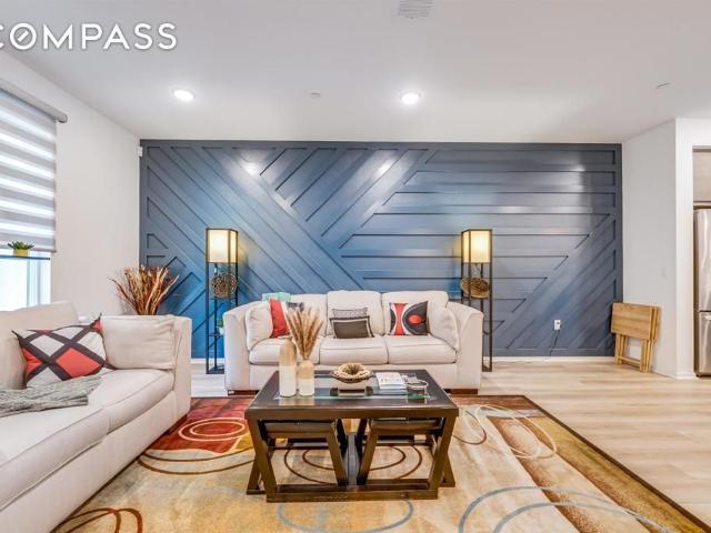 Townhouse for sale in San Diego
