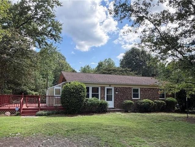 House for sale in Browns Summit, Guilford County