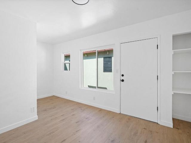 Apartment for rent in North Hollywood Neighborhood Council District, Canoga Park