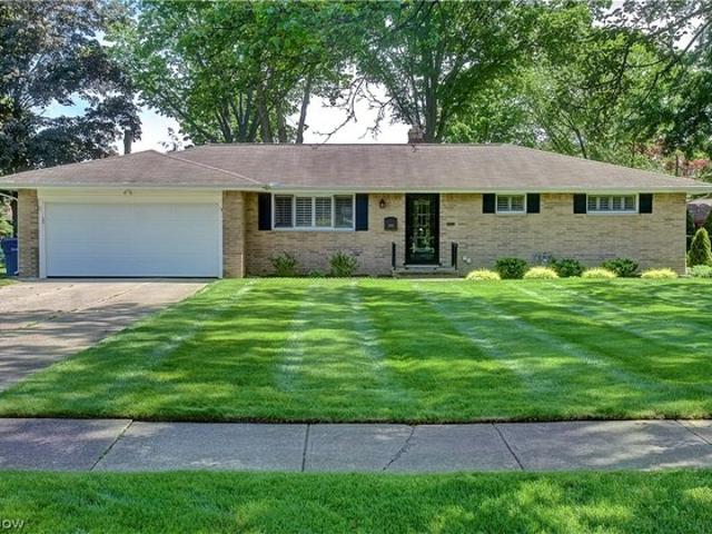 House for sale in North Olmsted, Ohio