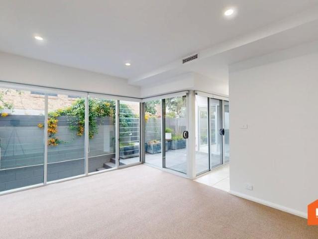 Townhouse for rent in Ambergate, New South Wales