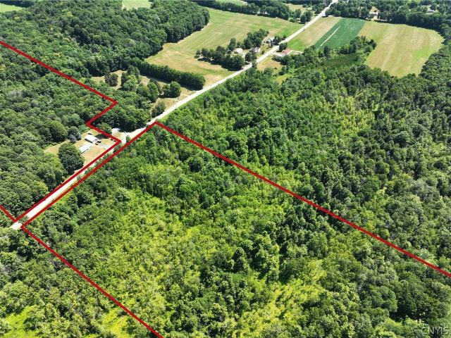 House for sale in Oneida, New York