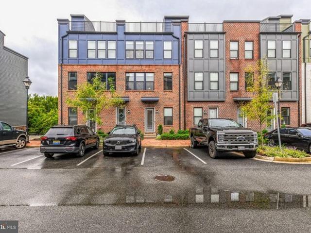 Condo for sale in Virginia
