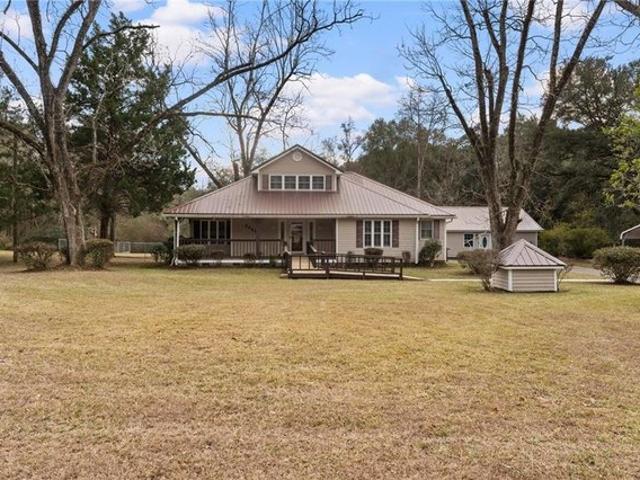 House for sale in Grand Bay, Alabama