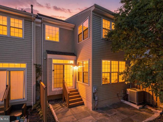 Townhouse for sale in Lincolnia, Fairfax County