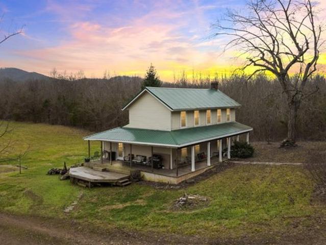 House for sale in Manchester, Ohio