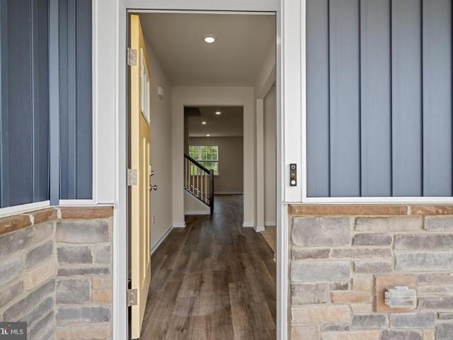 House for sale in Shenandoah Junction, West Virginia