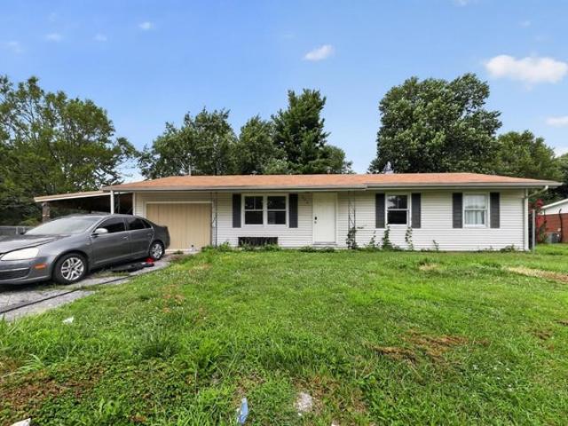 House for sale in Versailles, Indiana
