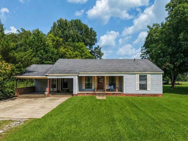 House for sale in Shannon, Mississippi