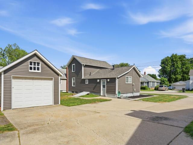 House for sale in Geneseo, Illinois