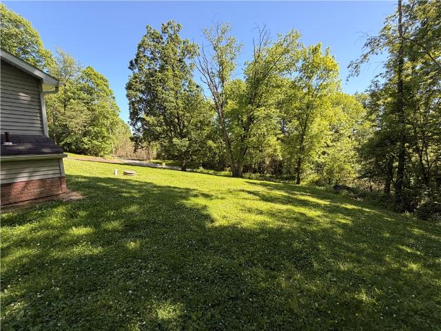 House for sale in Hillsville, Pennsylvania