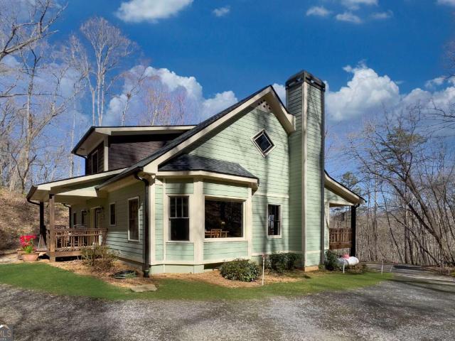 House for sale in Hayesville, North Carolina