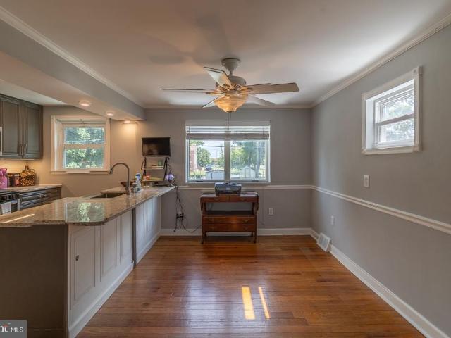 Townhouse for sale in Essington, Tinicum Township