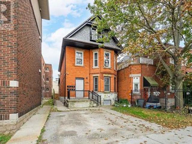 Property for sale in Landsdale, Hamilton