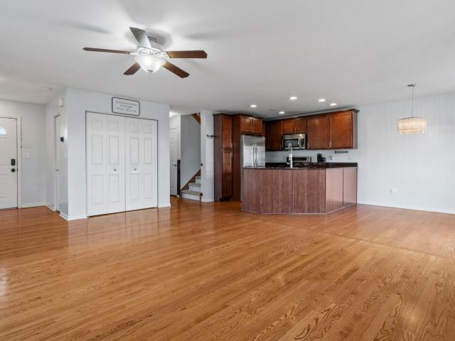 Condo for sale in Minooka, Illinois
