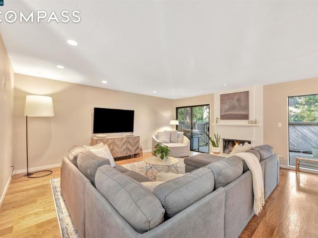 Townhouse for sale in Walnut Creek