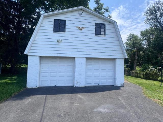 House for sale in Dickson City, Pennsylvania