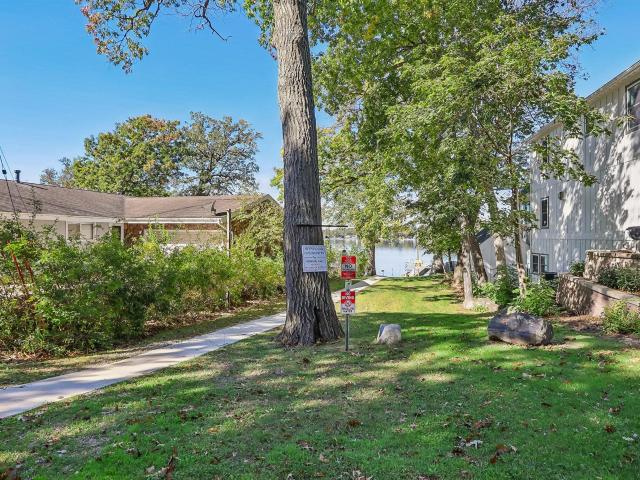House for sale in Twin Lakes, Kenosha County