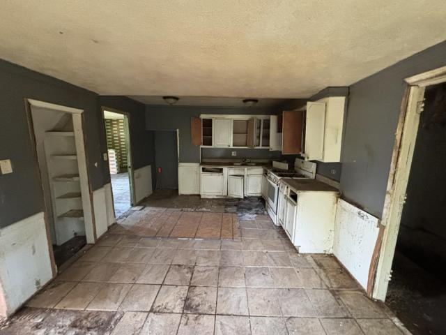 House for sale in Kingsford Heights, Indiana