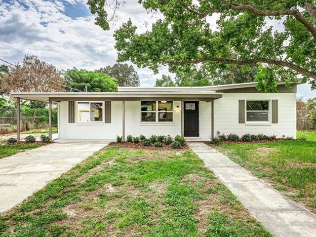 House for sale in Auburndale, Florida