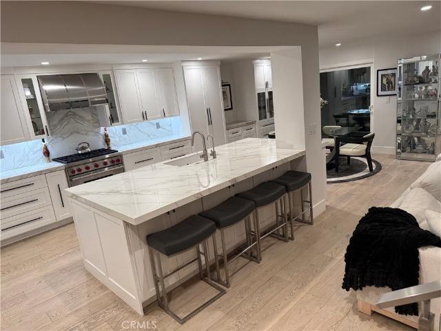 House for sale in Corona Del Mar, California