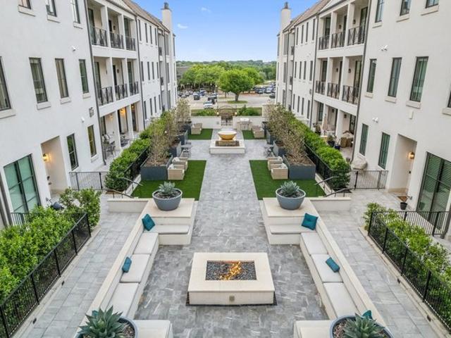 Condo for sale in Frisco, Texas