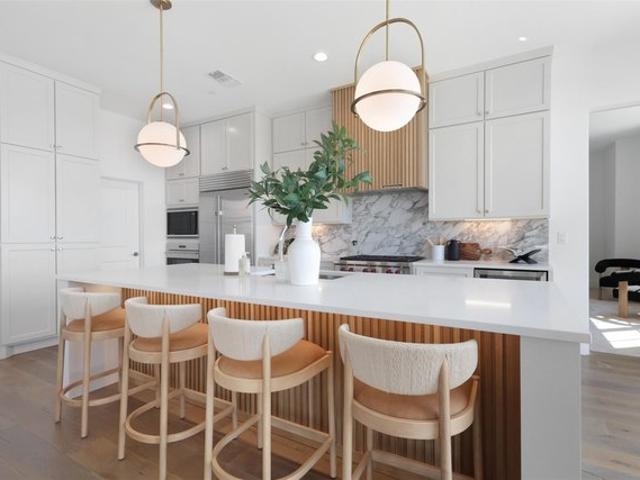Condo for sale in Frisco, Texas