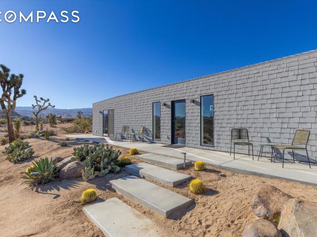House for sale in Pioneertown, California