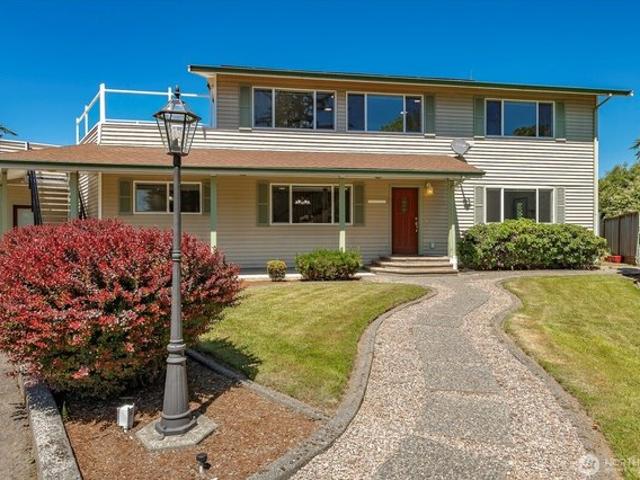 House for sale in Blaine, Washington