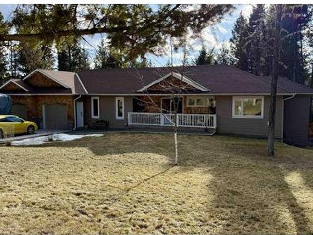 House for sale in 108 Mile Ranch, British Columbia