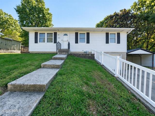 House for sale in Jefferson City, Cole County