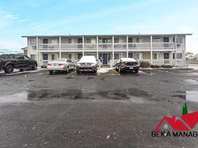 Condo for rent in Taylor