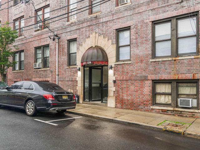Condo for sale in Hudson, New Jersey