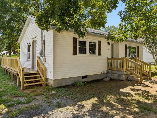 House for sale in Lawrenceburg, Middle Tennessee