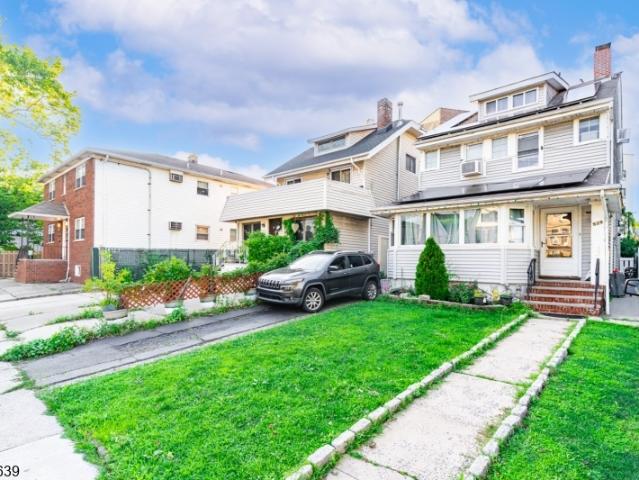 House for sale in Elizabeth, Union County