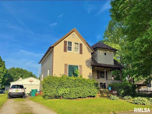 House for sale in Galesburg, Illinois
