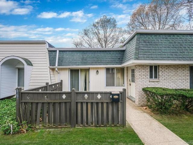 Condo for sale in Centereach, New York