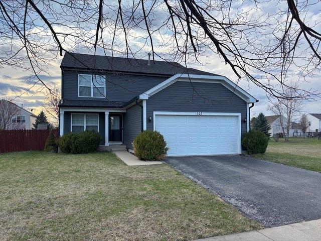 House for sale in Mchenry, Illinois