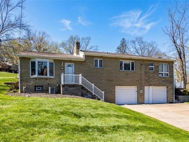 House for sale in Canonsburg, Pennsylvania