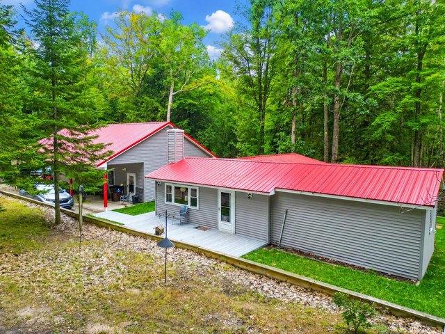House for sale in Indian River, Tuscarora Township