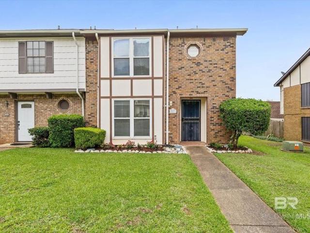 Townhouse for sale in Mobile, Alabama