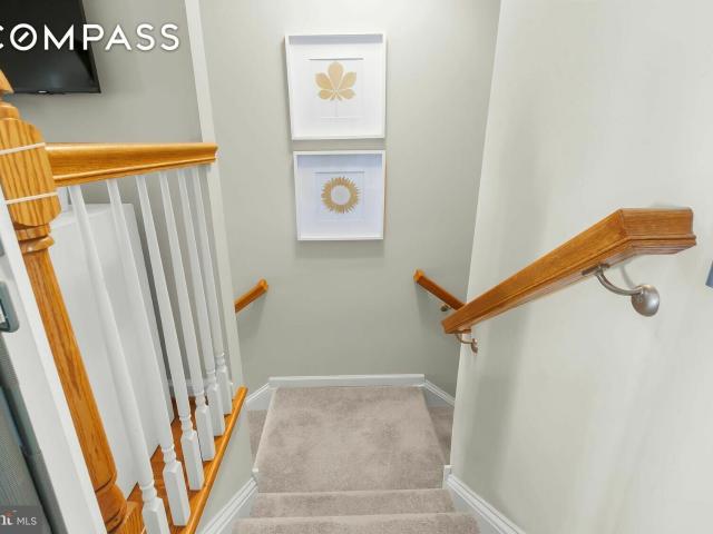 Townhouse for sale in Newark